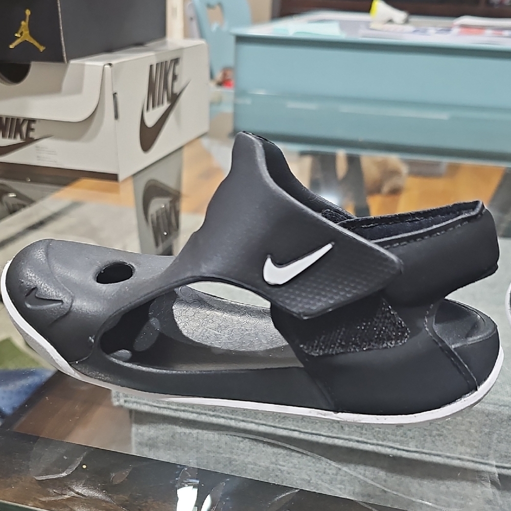 Nike Sunray Protect 3 (Infant/Toddler),Black/White 11 Little Kid